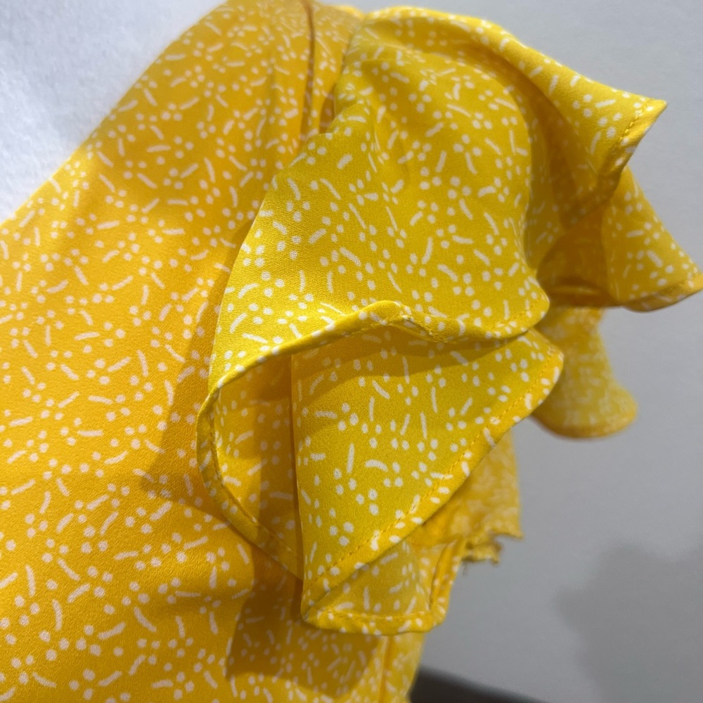 Yellow Ruffle Sleeve Dress - Picture 3 of 4